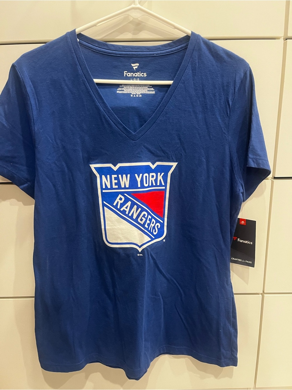 Fanatics New York Rangers V-Neck Tee in Royal Blue Womens
